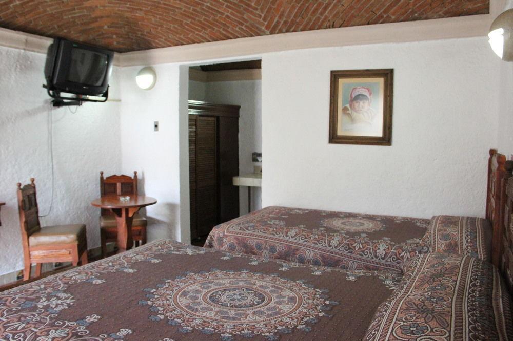 State Inn Chihuahua Bagian luar foto