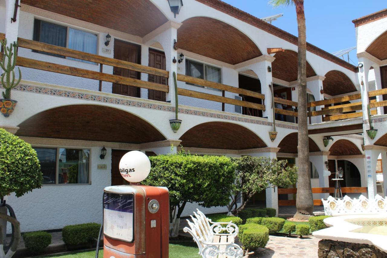 State Inn Chihuahua Bagian luar foto